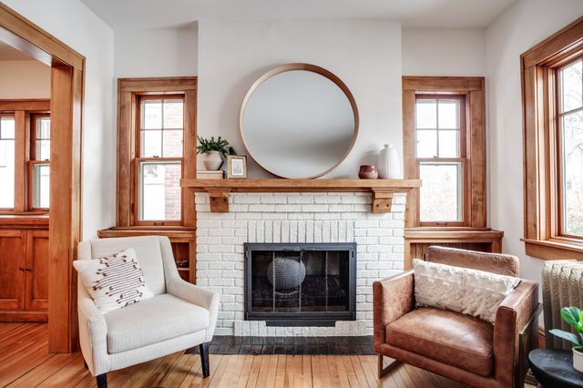 2450 W 24th Street, Minneapolis, MN 55405