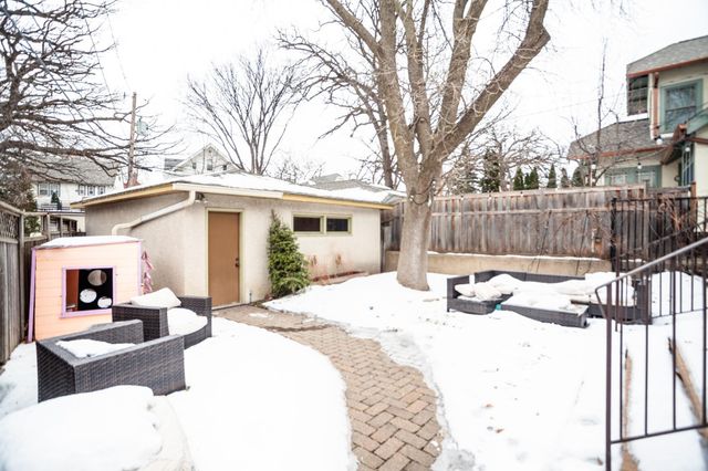 2450 W 24th Street, Minneapolis, MN 55405