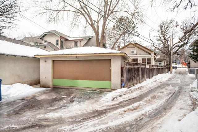 2450 W 24th Street, Minneapolis, MN 55405