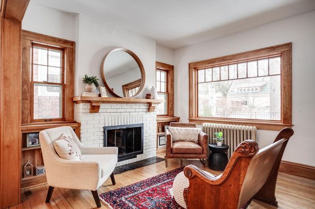 2450 W 24th Street, Minneapolis, MN 55405