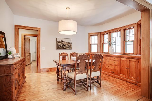 2450 W 24th Street, Minneapolis, MN 55405