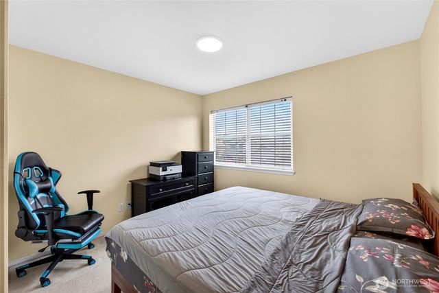 24323 129th Avenue SE, Kent, WA 98030