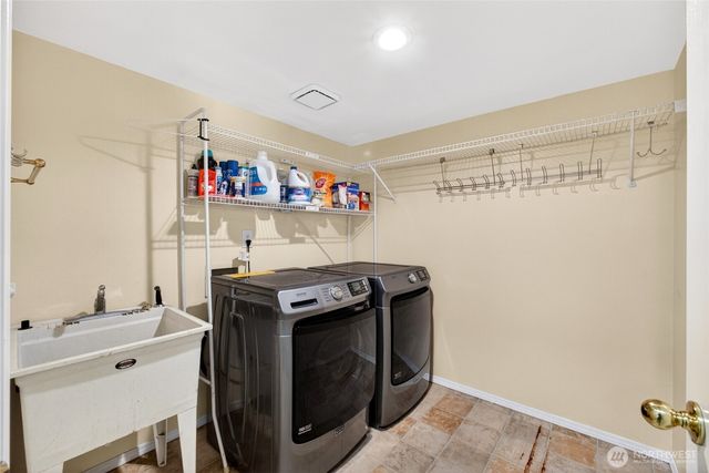 24323 129th Avenue SE, Kent, WA 98030