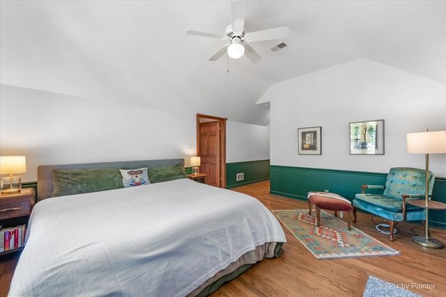 507 S Hi Lusi Avenue, Mount Prospect, IL 60056