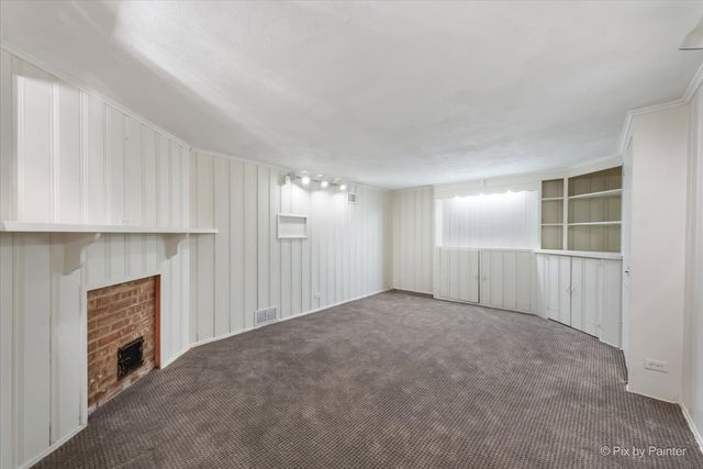 507 S Hi Lusi Avenue, Mount Prospect, IL 60056