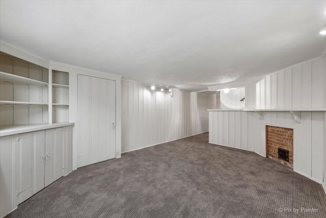 507 S Hi Lusi Avenue, Mount Prospect, IL 60056