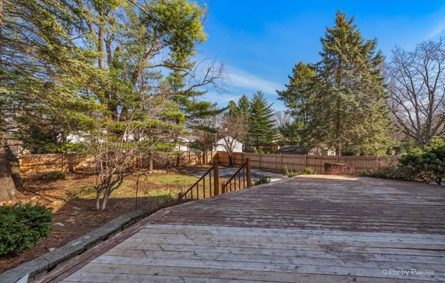 507 S Hi Lusi Avenue, Mount Prospect, IL 60056