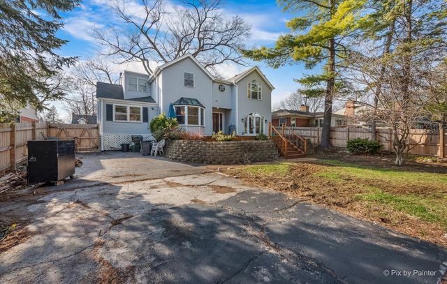 507 S Hi Lusi Avenue, Mount Prospect, IL 60056