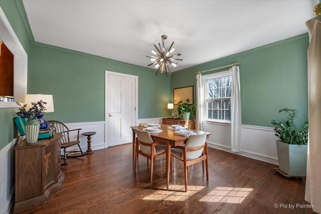 507 S Hi Lusi Avenue, Mount Prospect, IL 60056