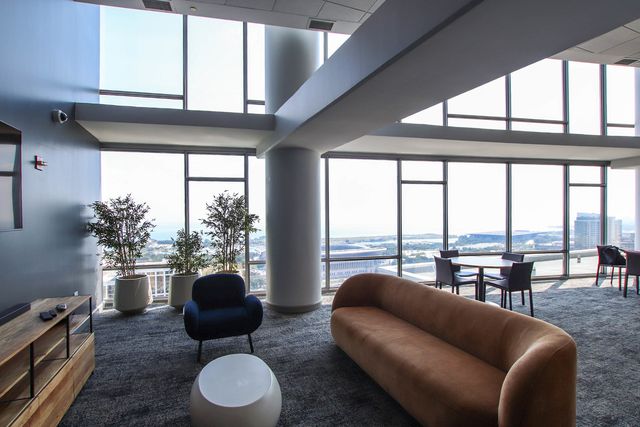 100 E 14TH Street 1706, Chicago, IL 60605