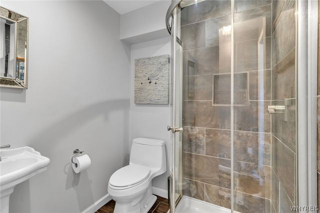 216 North Linden Street, Amherst, NY 14221