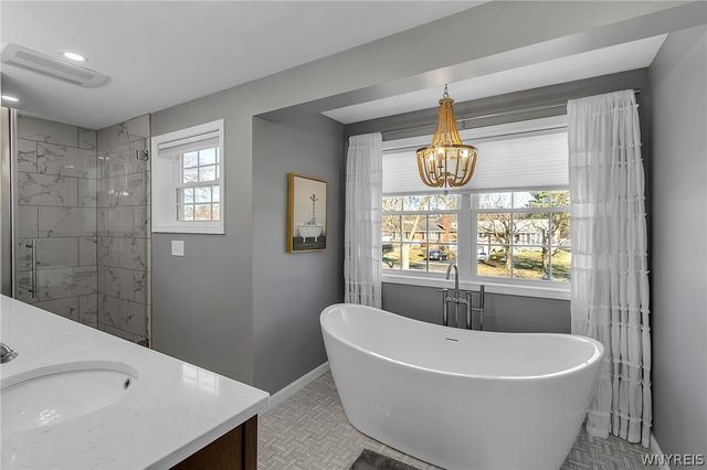 216 North Linden Street, Amherst, NY 14221