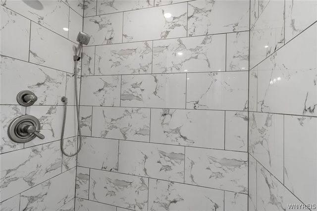 216 North Linden Street, Amherst, NY 14221