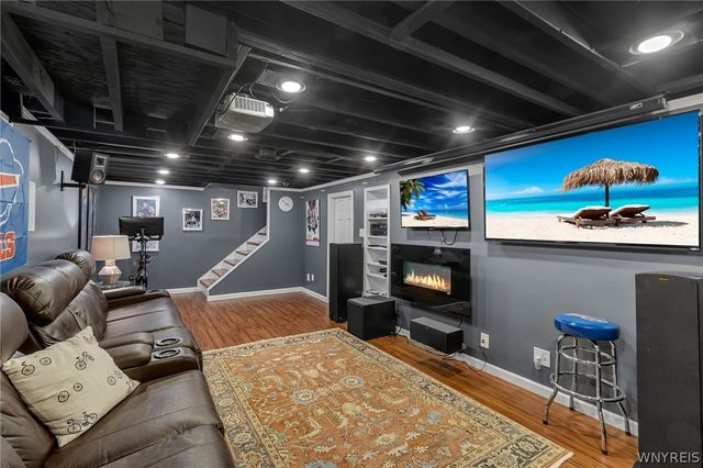 216 North Linden Street, Amherst, NY 14221