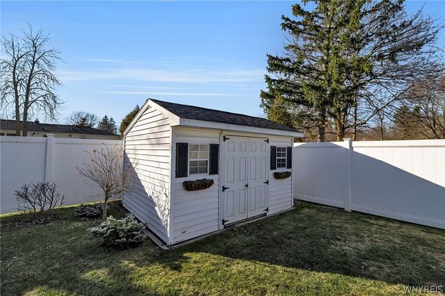 216 North Linden Street, Amherst, NY 14221