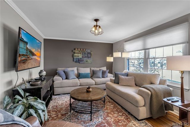 216 North Linden Street, Amherst, NY 14221