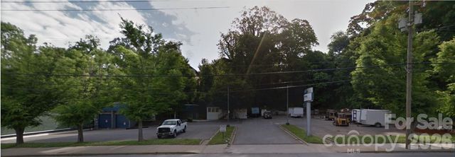 290 Biltmore Avenue, Asheville, NC 28801