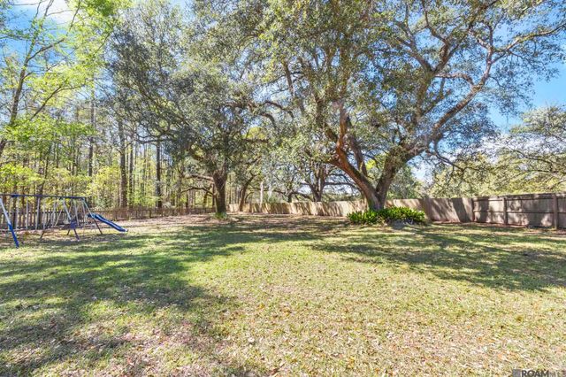 18120 Laura Lee Drive, Ponchatoula, LA 70454