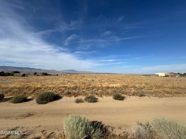 25253 Malmo Street, Lancaster, CA 93536