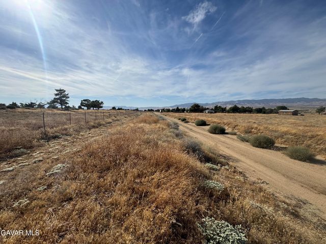 25253 Malmo Street, Lancaster, CA 93536