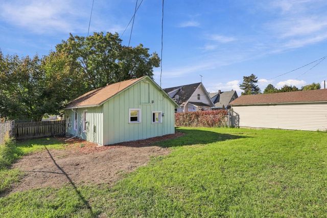1226 W Alice Ave, Spokane, WA 99205