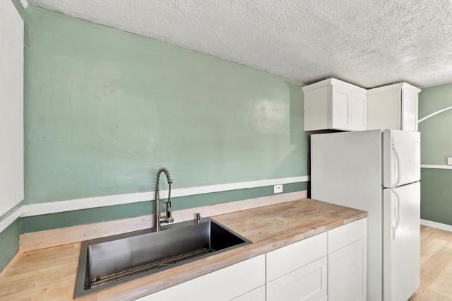 1226 W Alice Ave, Spokane, WA 99205