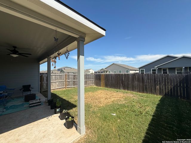 612-614 Heathers Way, Seguin, TX 78155