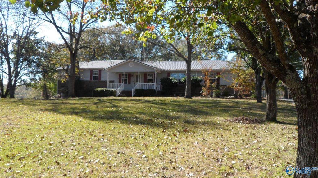 5380 Mountain Pass Road, Southside, AL 35907