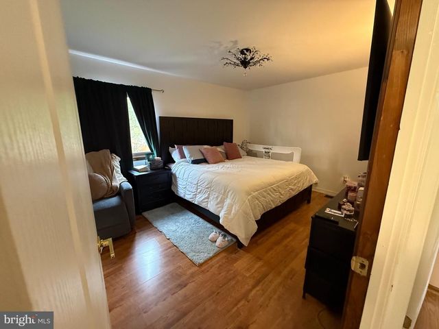 7 HANOVER PL, Sicklerville, NJ 08081