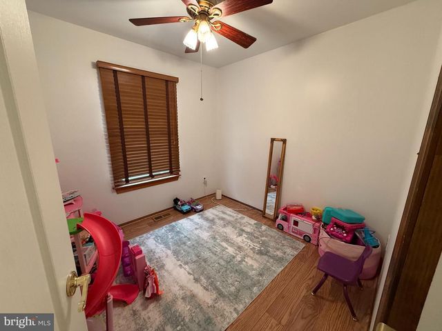 7 HANOVER PL, Sicklerville, NJ 08081