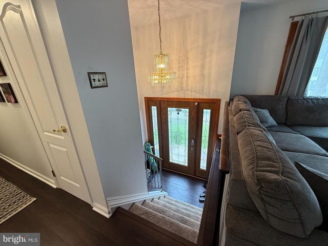 7 HANOVER PL, Sicklerville, NJ 08081