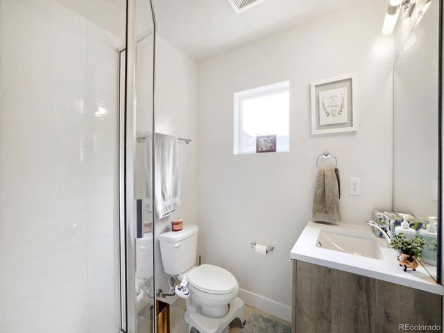5666 W 10th Place, Denver, CO 80214