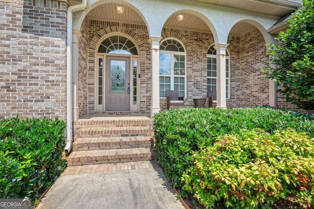 230 Hummingbird Court, Hampton, GA 30228