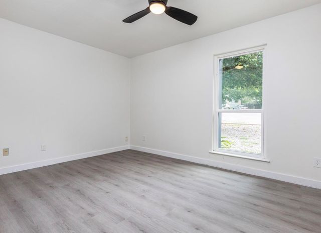 6702 Rockridge CT, Austin, TX 78744