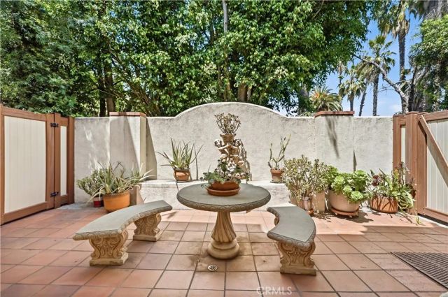 265 W California 10, Pasadena, CA 91105