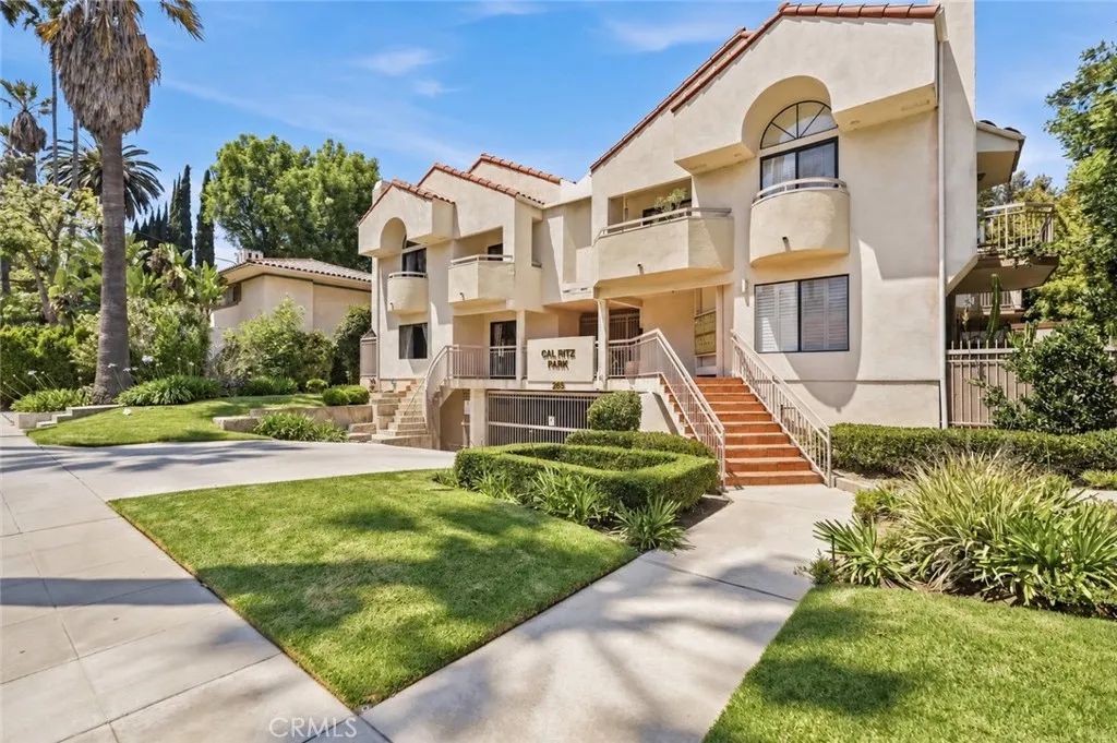 265 W California 10, Pasadena, CA 91105