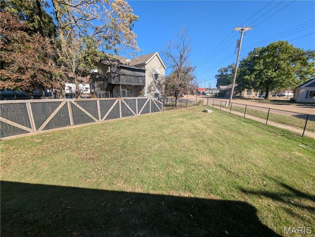 304 W Main Street, East Alton, IL 62024