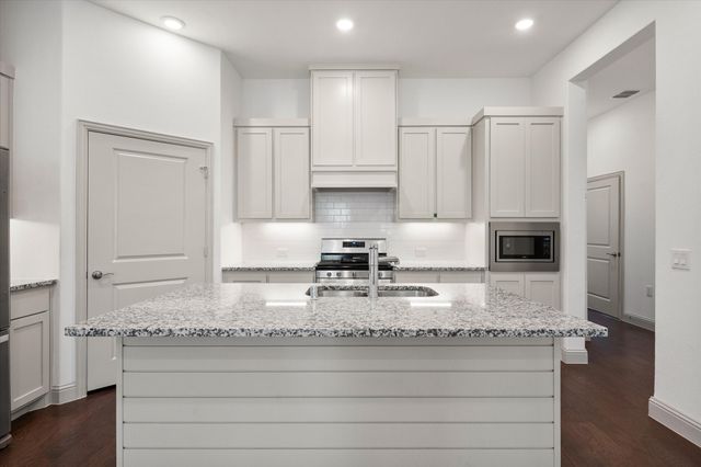 4803 Midnight Violet Way, Arlington, TX 76005