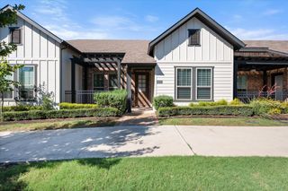 4803 Midnight Violet Way, Arlington, TX 76005