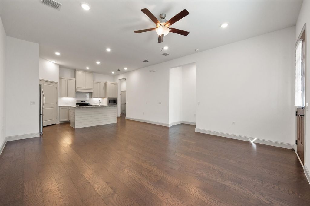 4803 Midnight Violet Way, Arlington, TX 76005 — photo 4