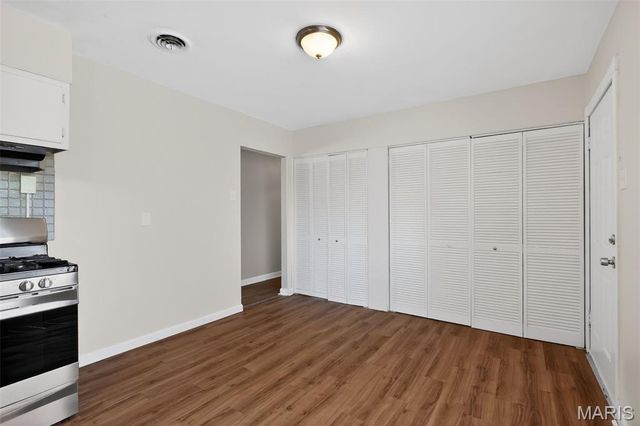 4426 Treadway Lane, St Louis, MO 63134