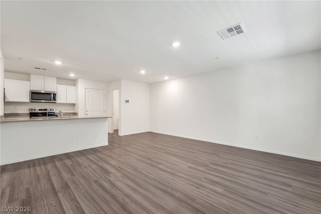 4826 Wine Ridge Avenue, Las Vegas, NV 89141