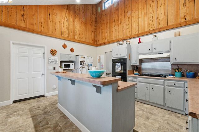 19376 Poplar Cir, Twain Harte, CA 95383