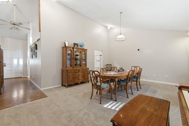 19376 Poplar Cir, Twain Harte, CA 95383