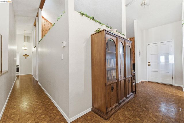 19376 Poplar Cir, Twain Harte, CA 95383