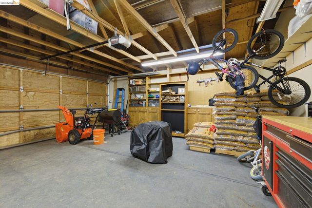 19376 Poplar Cir, Twain Harte, CA 95383