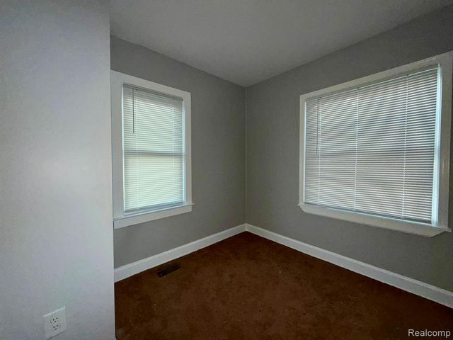 2396 Superior Street, Trenton, MI 48183