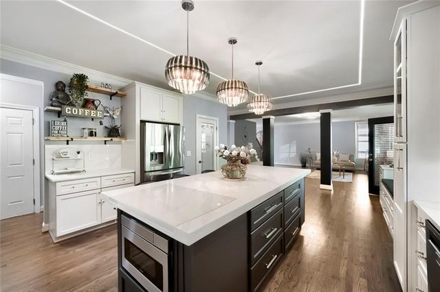 2150 Manor View, Cumming, GA 30041