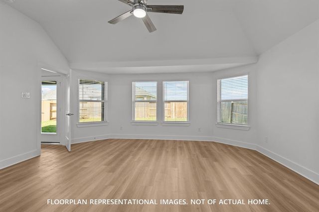 26132 Ethereal Road, La Marque, TX 77568