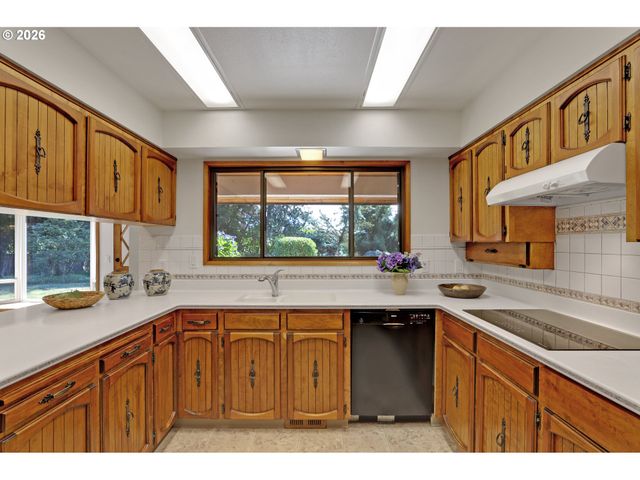 13480 Se 132ND Ave, Clackamas, OR 97015